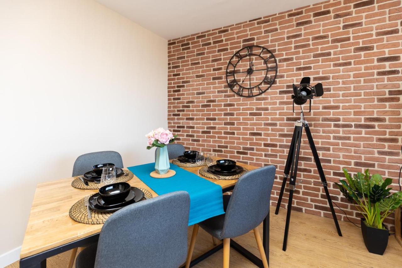 Le Petit Manhattan - Appartement Prive De 45 M2 - 2 A 4 Personnes - Parking Prive Metz Exteriör bild